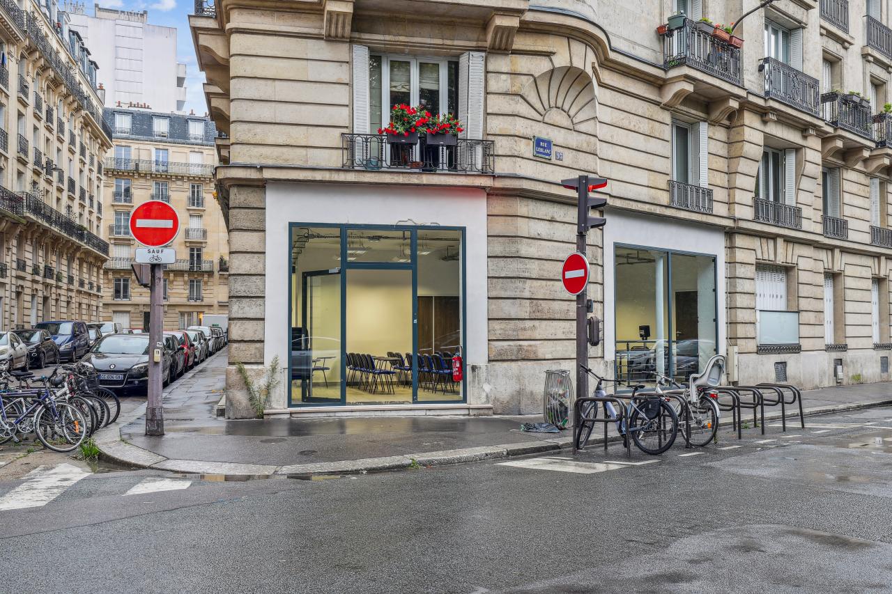 Bureau Paris 152m² Location bureau Paris OLBUR2425401 11